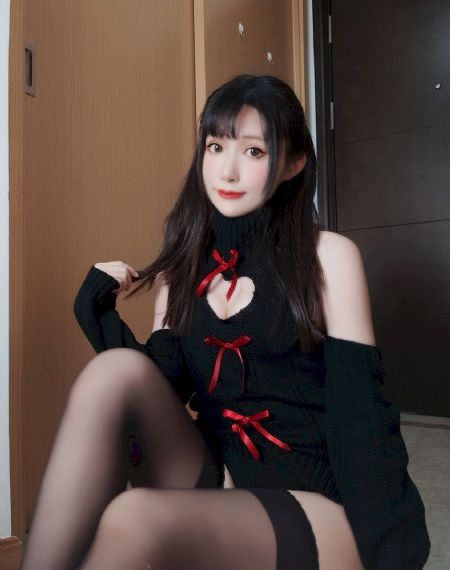 欧美接吻情侣图片_4K手机在线看